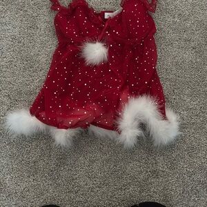Frederick’s of Hollywood Valentine’s Santa sparkle Babydoll fur lingerie large